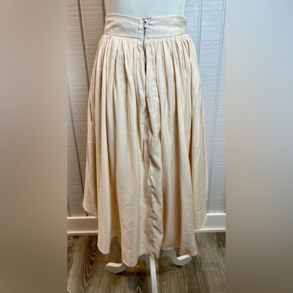 BLAQUE LABEL Revolve Cream Skirt High Low Size Small - Picture 9 of 12